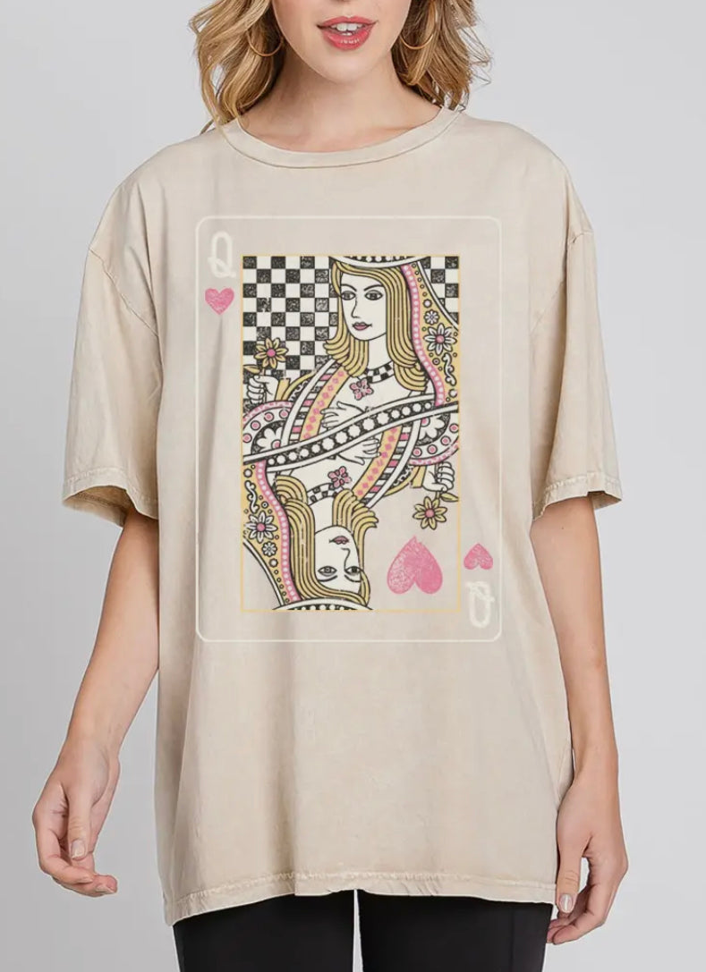 Queen Of Hearts Oversized Graphic