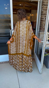 Lainey Kimono (Ships 09/02/25)