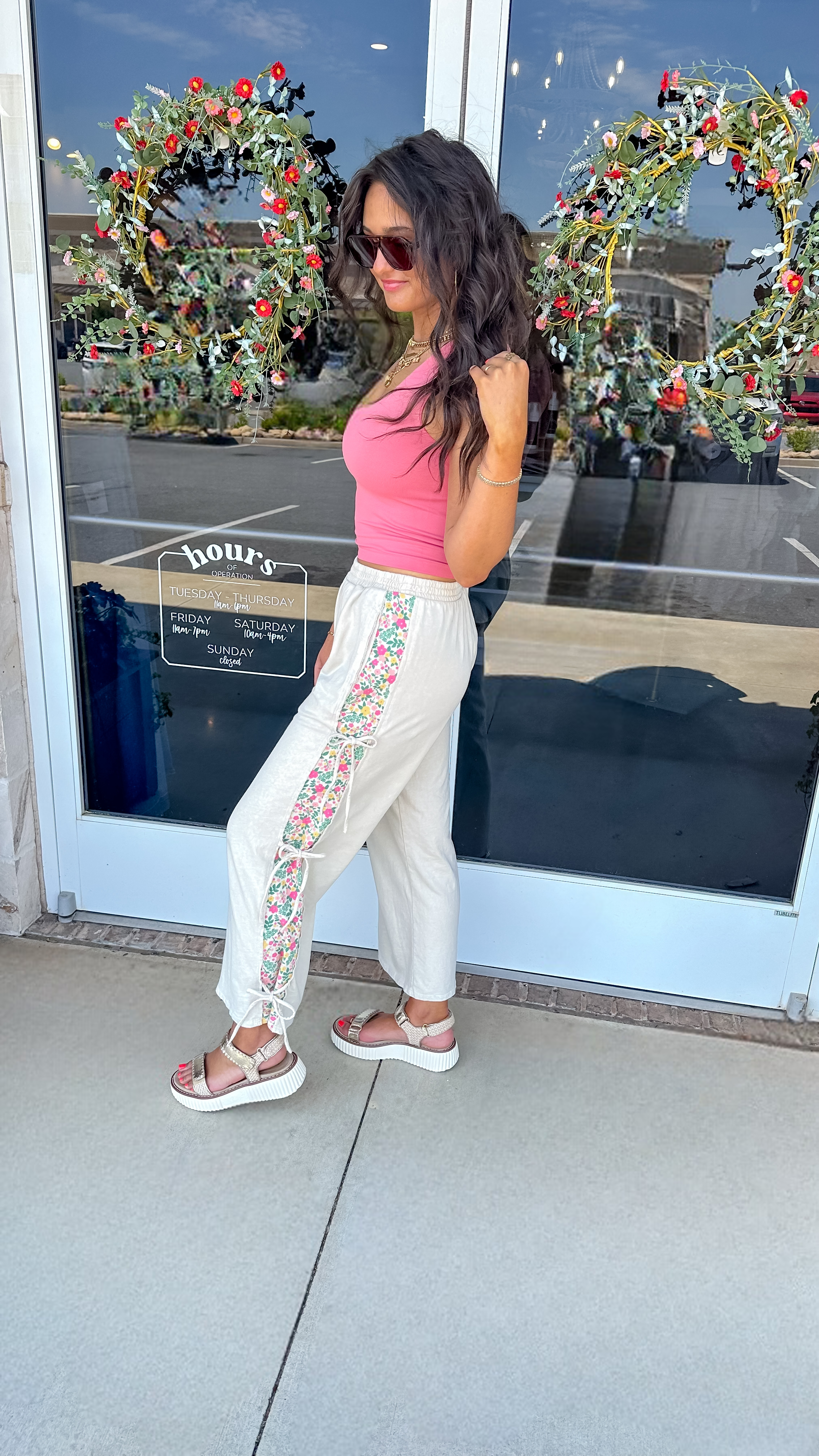 Pretty As A Picture Pants