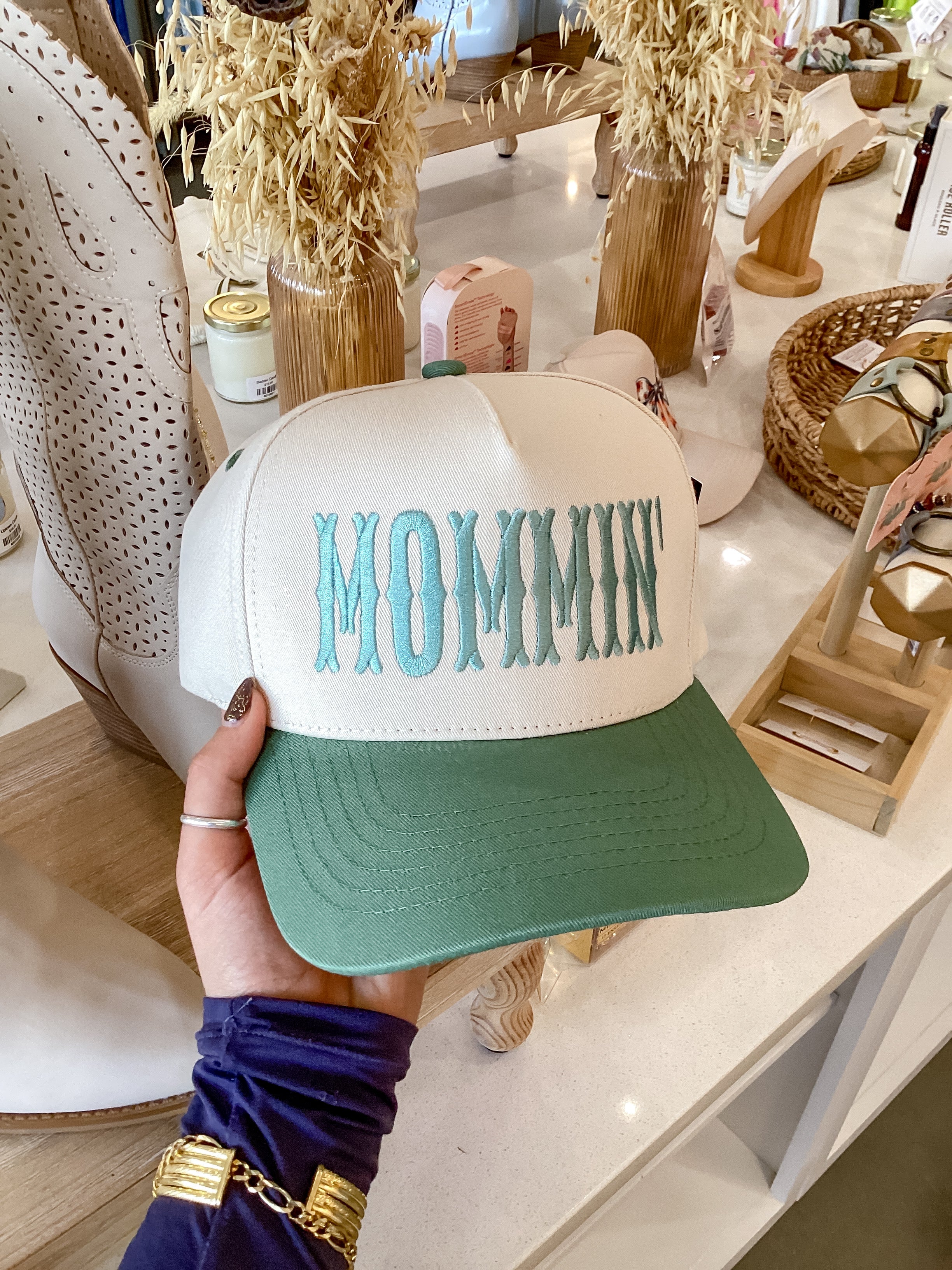 Mommin' Trucker Hat